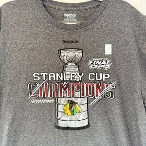 Reebok Stanley Cup Champions T-Shirt - Chicago Blackhawks - 2015 Locker Room